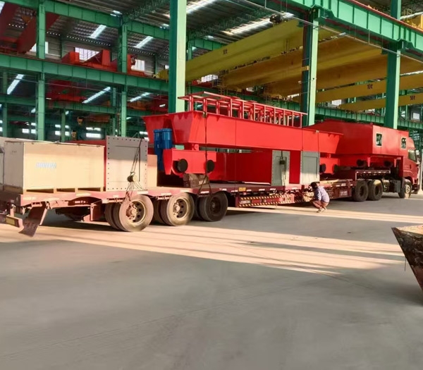 單梁起重機(jī)發(fā)貨現(xiàn)場