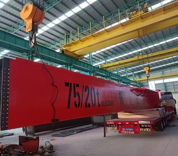 單梁起重機(jī)發(fā)貨現(xiàn)場